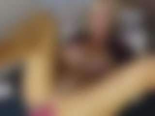 TaylorLove303's Live Sex Cam Show