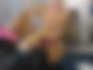TaylorLove303's Live Sex Cam Show