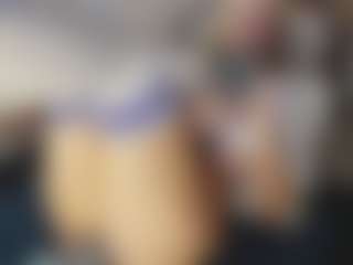 TaylorLove303's Live Sex Cam Show