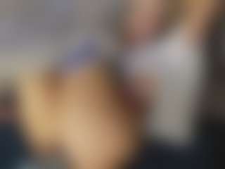 TaylorLove303's Live Sex Cam Show