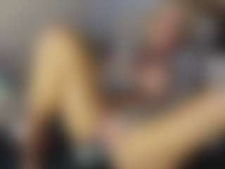 TaylorLove303's Live Sex Cam Show