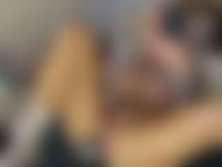 TaylorLove303's Live Sex Cam Show