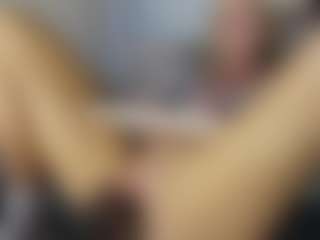 TaylorLove303's Live Sex Cam Show