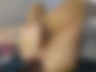 TaylorLove303's Live Sex Cam Show