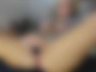 TaylorLove303's Live Sex Cam Show