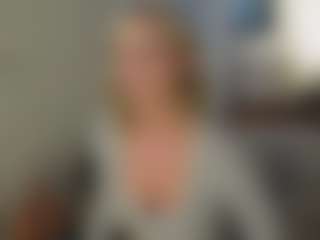 TaylorLove303's Live Sex Cam Show