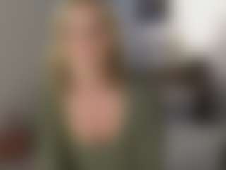 TaylorLove303's Live Sex Cam Show