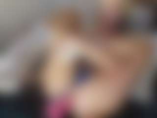 Pokaz na żywo z TaylorLove303 - Tease na Camsoda