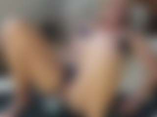 TaylorLove303's Live Sex Cam Show