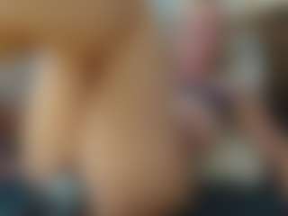 TaylorLove303's Live Sex Cam Show