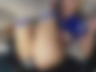 TaylorLove303's Live Sex Cam Show