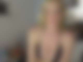 TaylorLove303's Live Sex Cam Show