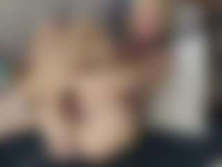 TaylorLove303's Live Sex Cam Show