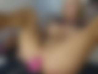 TaylorLove303's Live Sex Cam Show