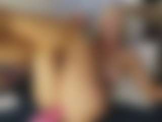 TaylorLove303's Live Sex Cam Show