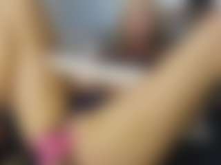 TaylorLove303's Live Sex Cam Show