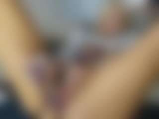 Live cam show with TaylorLove303 - Amateur Big Tits on Camsoda