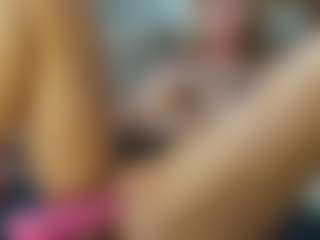 TaylorLove303's Live Sex Cam Show