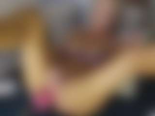TaylorLove303's Live Sex Cam Show