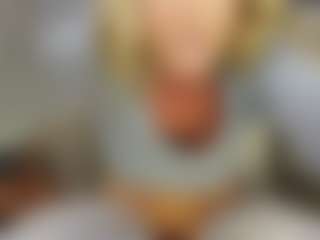 TaylorLove303's Live Sex Cam Show