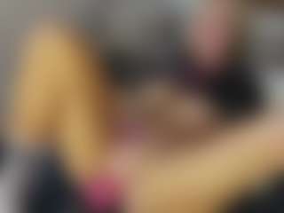TaylorLove303's Live Sex Cam Show