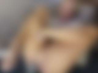 TaylorLove303's Live Sex Cam Show