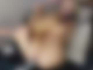 TaylorLove303's Live Sex Cam Show