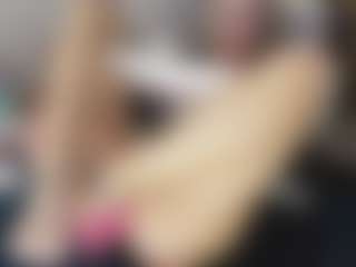 TaylorLove303's Live Sex Cam Show