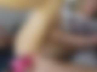 TaylorLove303's Live Sex Cam Show