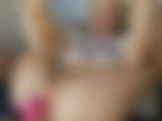 TaylorLove303's Live Sex Cam Show