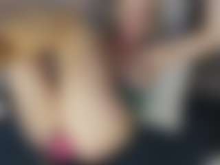 TaylorLove303's Live Sex Cam Show