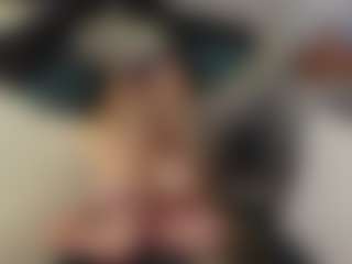 TaylorLove303's Live Sex Cam Show