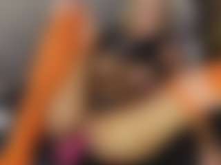 TaylorLove303's Live Sex Cam Show