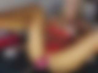 TaylorLove303's Live Sex Cam Show