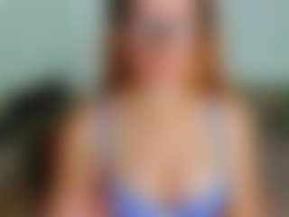 Live cam show with Eva-X-Jane - Mature on Camsoda