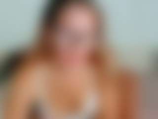 Live cam show with Eva-X-Jane - Middle Aged on Camsoda