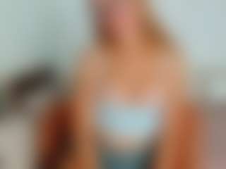 Live cam show with Eva-X-Jane - Average on crypto-cams