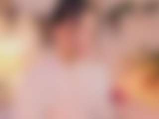 Live cam show with Anneee - Ride Torso on Mixed Magazine Live