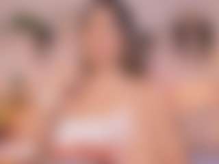 Anneee's Live Sex Cam Show