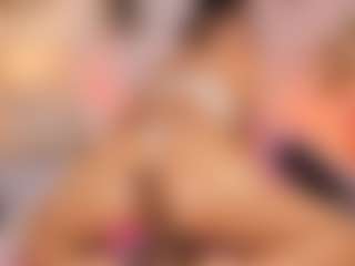 Anneee's Live Sex Cam Show