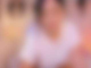 Live cam show with Anneee - Toys on sexylive.show