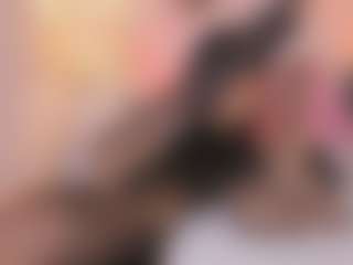 Anneee's Live Sex Cam Show