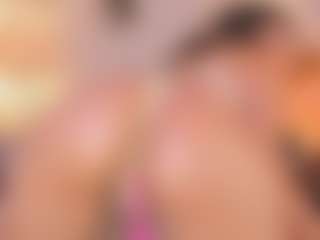 Live cam show with Anneee - Cowgirl on xplaylive.com