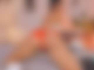 Anneee's Live Sex Cam Show