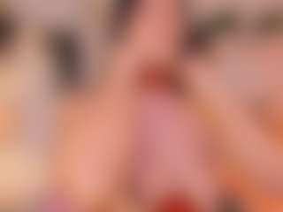 Live cam show with Anneee - BBW Lush on Chatstar
