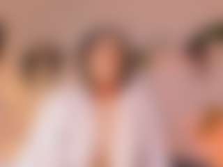 Anneee's Live Sex Cam Show