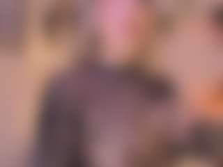 Live cam show with Anneee - Lush Teen (18+) on Chatstar