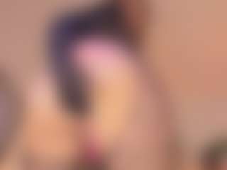 Anneee's Live Sex Cam Show