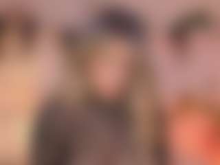 Anneee's Live Sex Cam Show