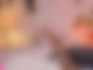 Anneee's Live Sex Cam Show